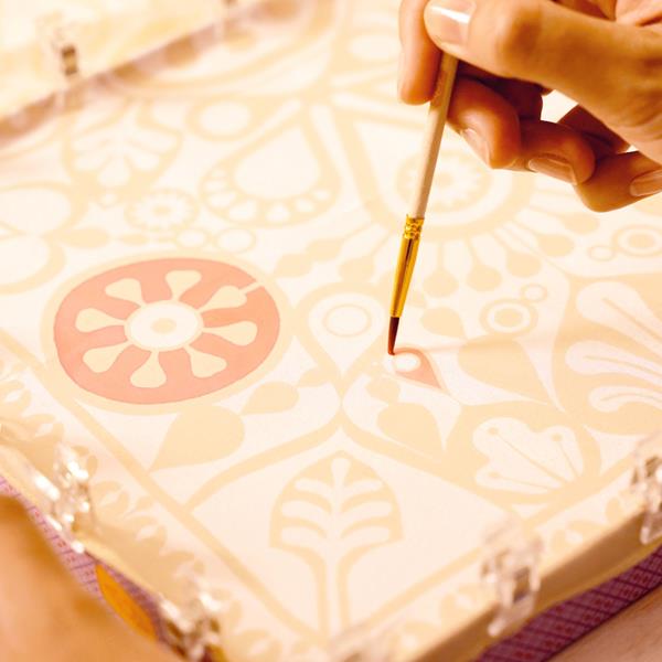 Atelier Grands Augustins, Workshop 11: Silk Painting – Petal