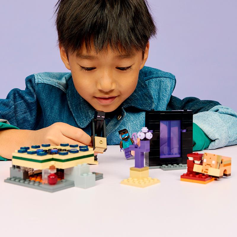 LEGO Minecraft - Nether et End Portal Journey